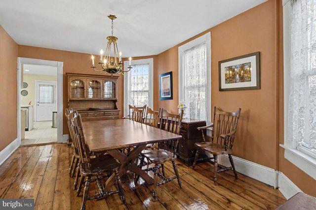 853 BERKELEY AVE, Trenton, NJ 08618