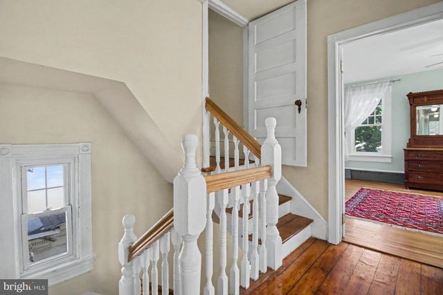853 BERKELEY AVE, Trenton, NJ 08618
