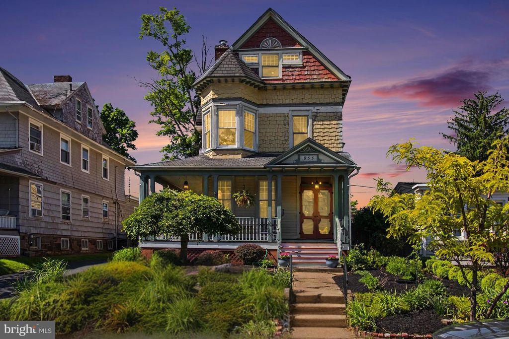 853 BERKELEY AVE, Trenton, NJ 08618
