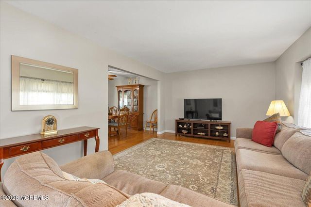 105 Coolidge Drive, Brick, NJ 08724