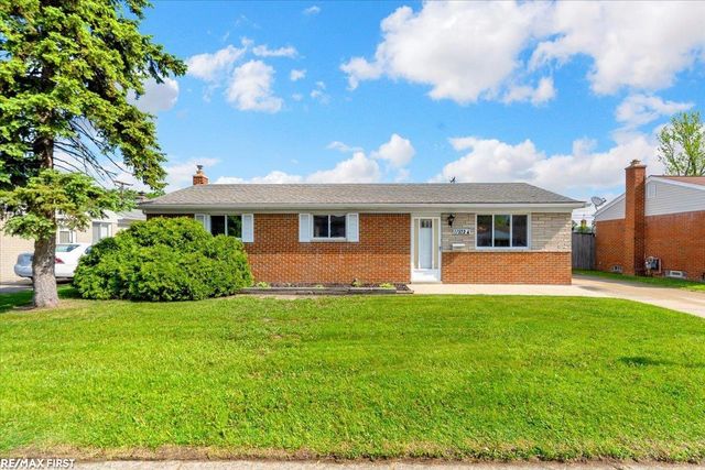 17523 Moors Avenue, Fraser, MI 48026