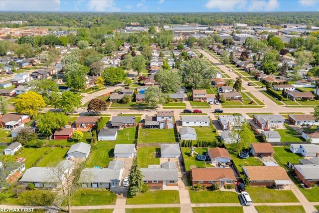 17523 Moors Avenue, Fraser, MI 48026