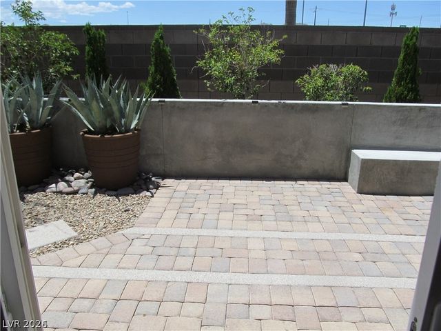 2157 RIO RANCHO POINTE Place, Henderson, NV 89002