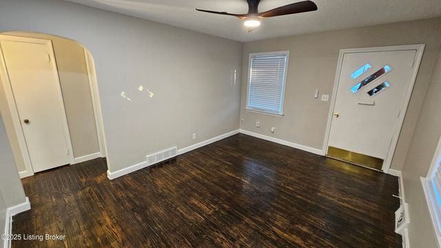 1311 Haskin Ave, Louisville, KY 40215