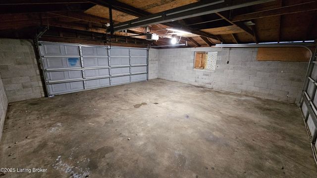 1311 Haskin Ave, Louisville, KY 40215