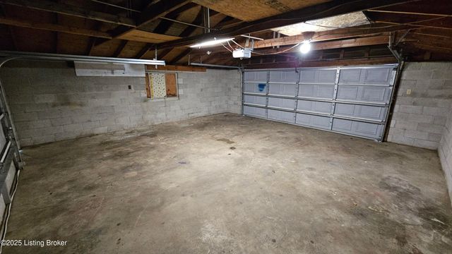 1311 Haskin Ave, Louisville, KY 40215