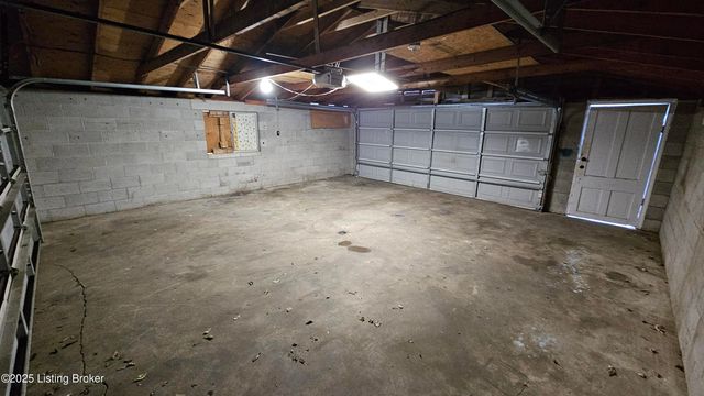 1311 Haskin Ave, Louisville, KY 40215