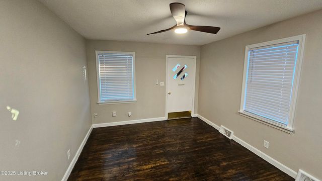 1311 Haskin Ave, Louisville, KY 40215