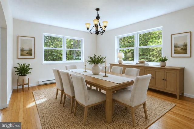 1229 FERN DR, Pocono Summit, PA 18346