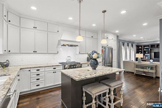 70 Cecelia Avenue, Cliffside Park, NJ 07010