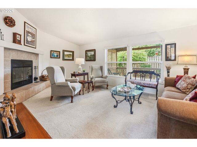 336 19TH St, Port Orford, OR 97465
