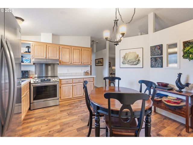 336 19TH St, Port Orford, OR 97465