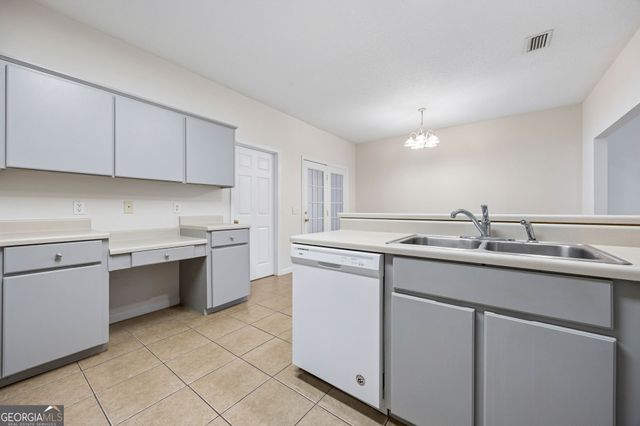 121 Magnolia Court, Kingsland, GA 31548