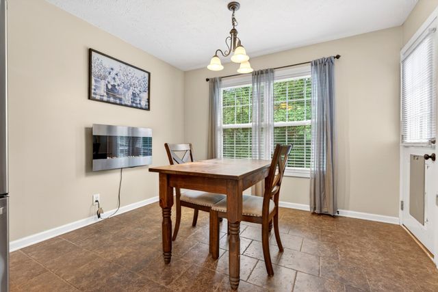 2610 Morrison Ln, Clarksville, TN 37040