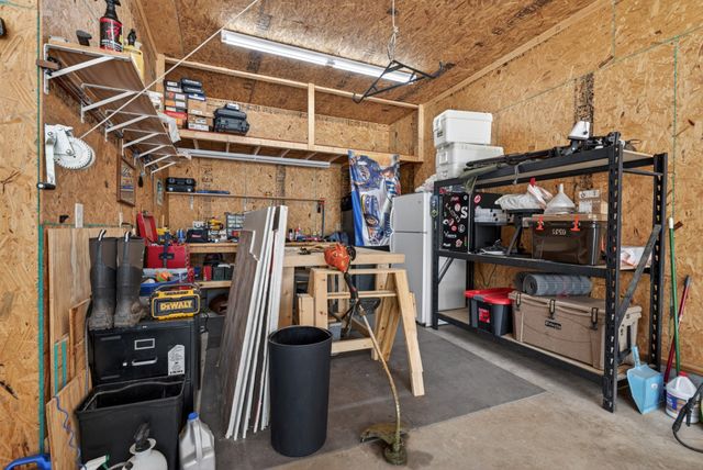 2610 Morrison Ln, Clarksville, TN 37040