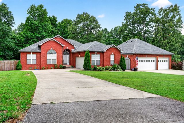 2610 Morrison Ln, Clarksville, TN 37040