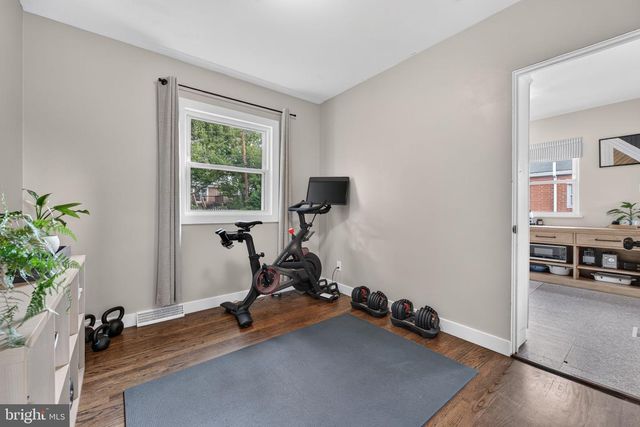 14 COUNTRY CLUB PL W, Camp Hill, PA 17011
