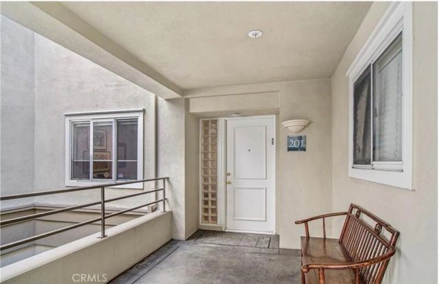2233 Martin 201, Irvine, CA 92612