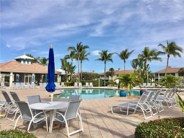 3017 Driftwood WAY 3001, Naples, FL 34109