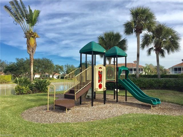 3017 Driftwood WAY 3001, Naples, FL 34109
