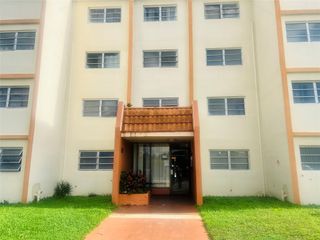2201 NW 41st Ave 203, Lauderhill, FL 33313