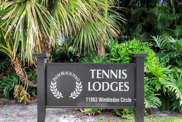 11863 Wimbledon Circle 446, Wellington, FL 33414