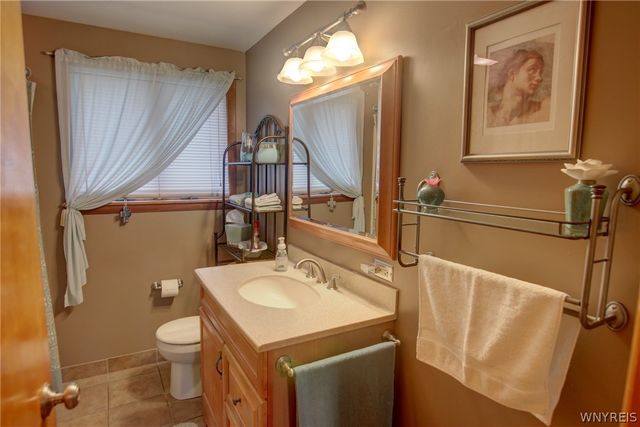 60 Goodrich Road, Lackawanna, NY 14218