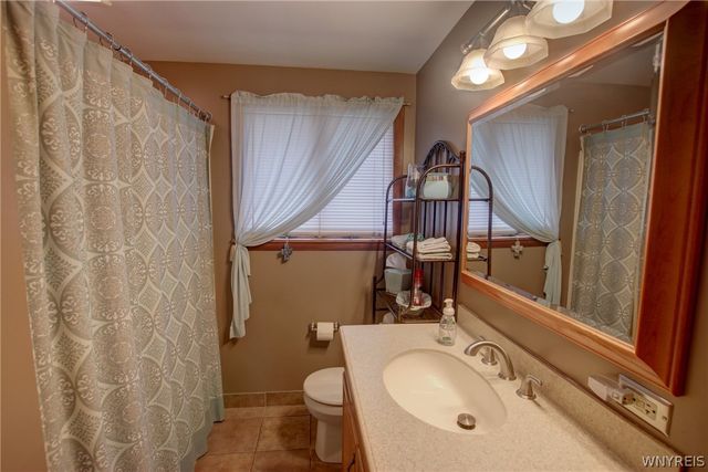 60 Goodrich Road, Lackawanna, NY 14218