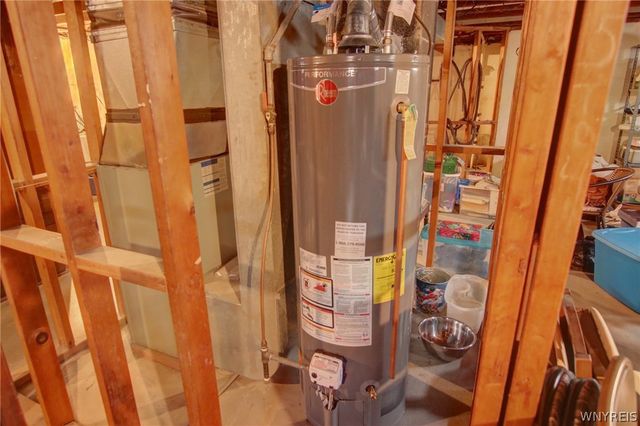 60 Goodrich Road, Lackawanna, NY 14218