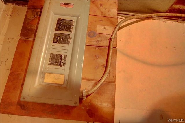 60 Goodrich Road, Lackawanna, NY 14218