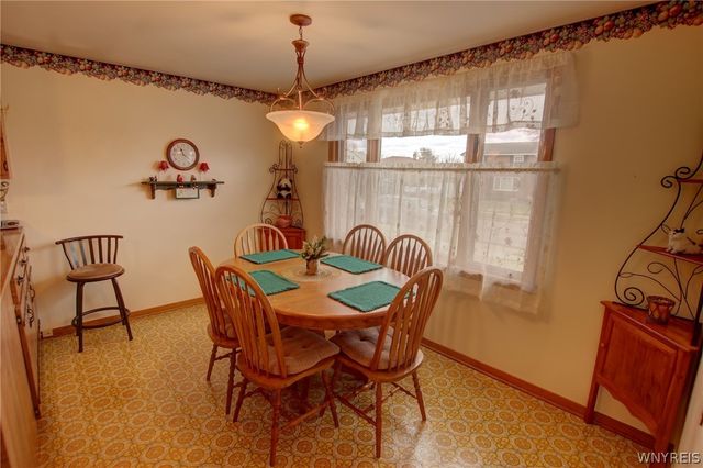 60 Goodrich Road, Lackawanna, NY 14218