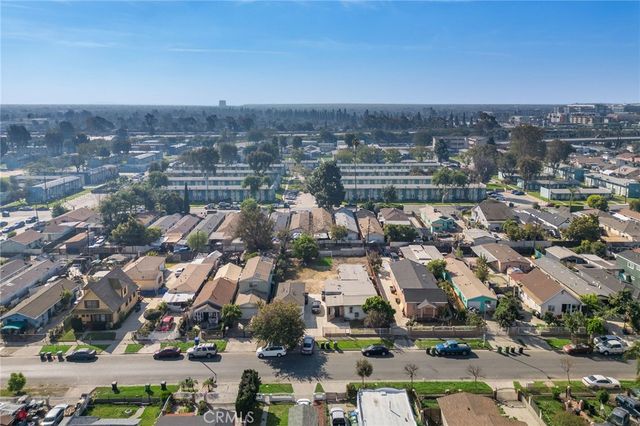 2106 E 113th, Los Angeles, CA 90059