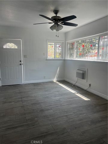 2106 E 113th, Los Angeles, CA 90059