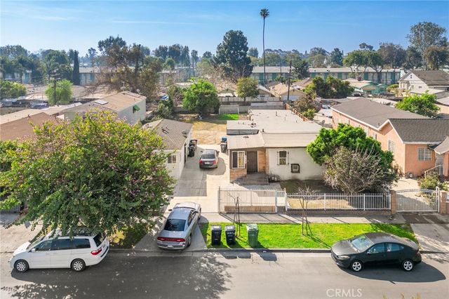 2106 E 113th, Los Angeles, CA 90059