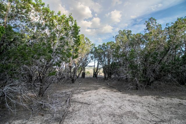 49 Cool Creek, Camp Verde, TX 78010