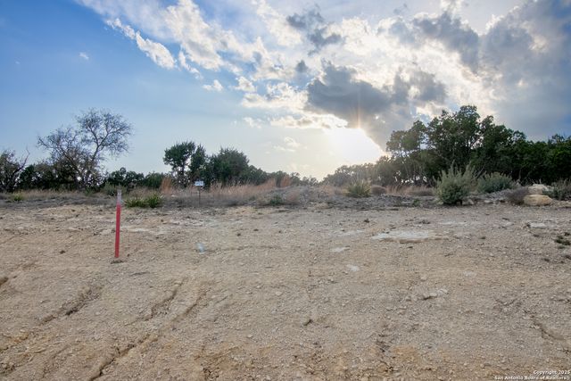 49 Cool Creek, Camp Verde, TX 78010