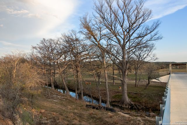 49 Cool Creek, Camp Verde, TX 78010
