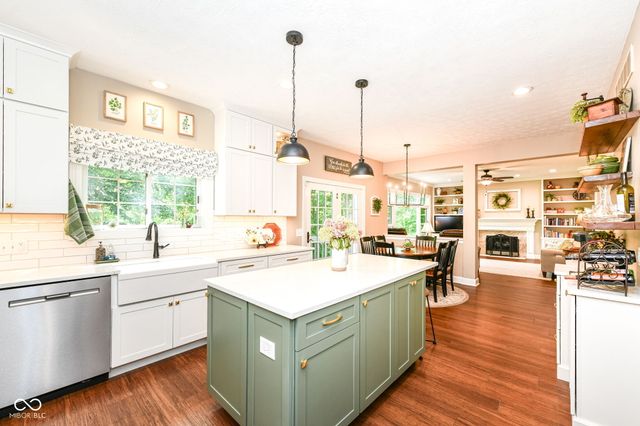 9825 Covington Boulevard, Fishers, IN 46037