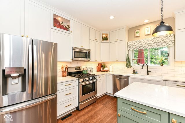 9825 Covington Boulevard, Fishers, IN 46037