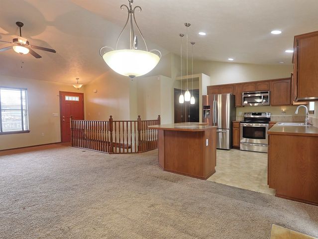 804 S QUAMASH Ct, Spokane, WA 99224