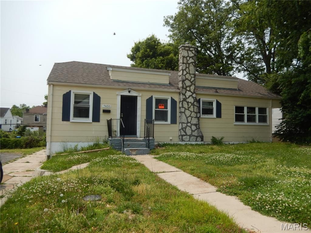 7450 Calvin Avenue, St Louis, MO 63136
