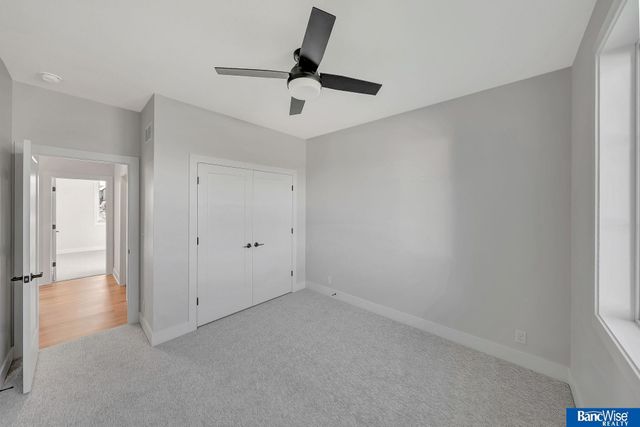 9324 S 86th Street, Lincoln, NE 68526