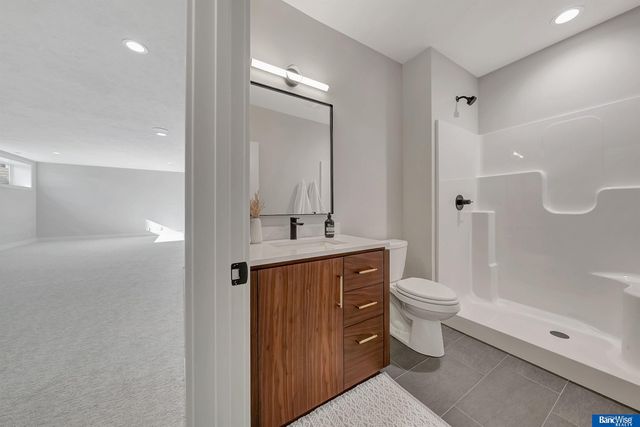 9324 S 86th Street, Lincoln, NE 68526