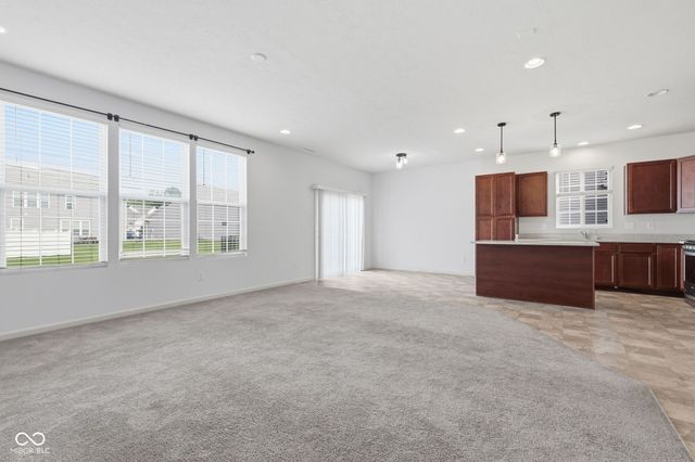 6660 Harvest Moon Lane, Whitestown, IN 46075