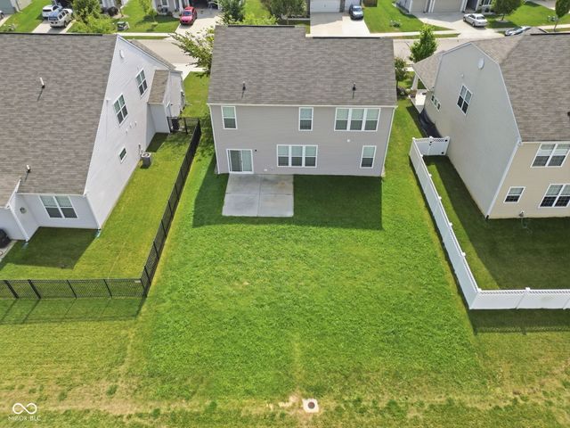 6660 Harvest Moon Lane, Whitestown, IN 46075