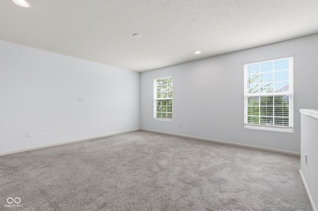 6660 Harvest Moon Lane, Whitestown, IN 46075