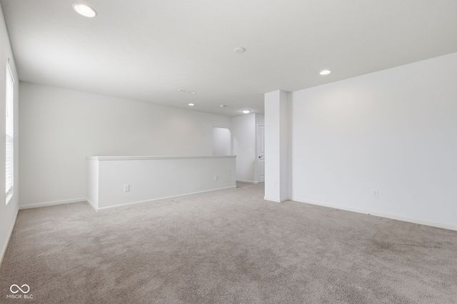 6660 Harvest Moon Lane, Whitestown, IN 46075