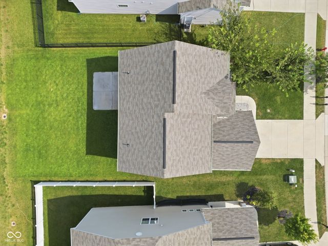 6660 Harvest Moon Lane, Whitestown, IN 46075
