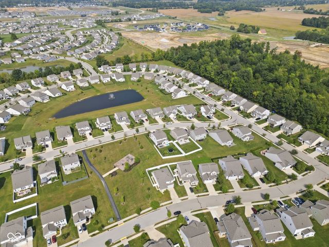 6660 Harvest Moon Lane, Whitestown, IN 46075