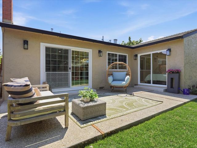 4999 Massachusetts Drive, San Jose, CA 95136